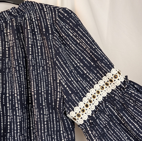 Misa Los Angeles Carmen  Blouse Size L In EUC - Picture 10 of 10